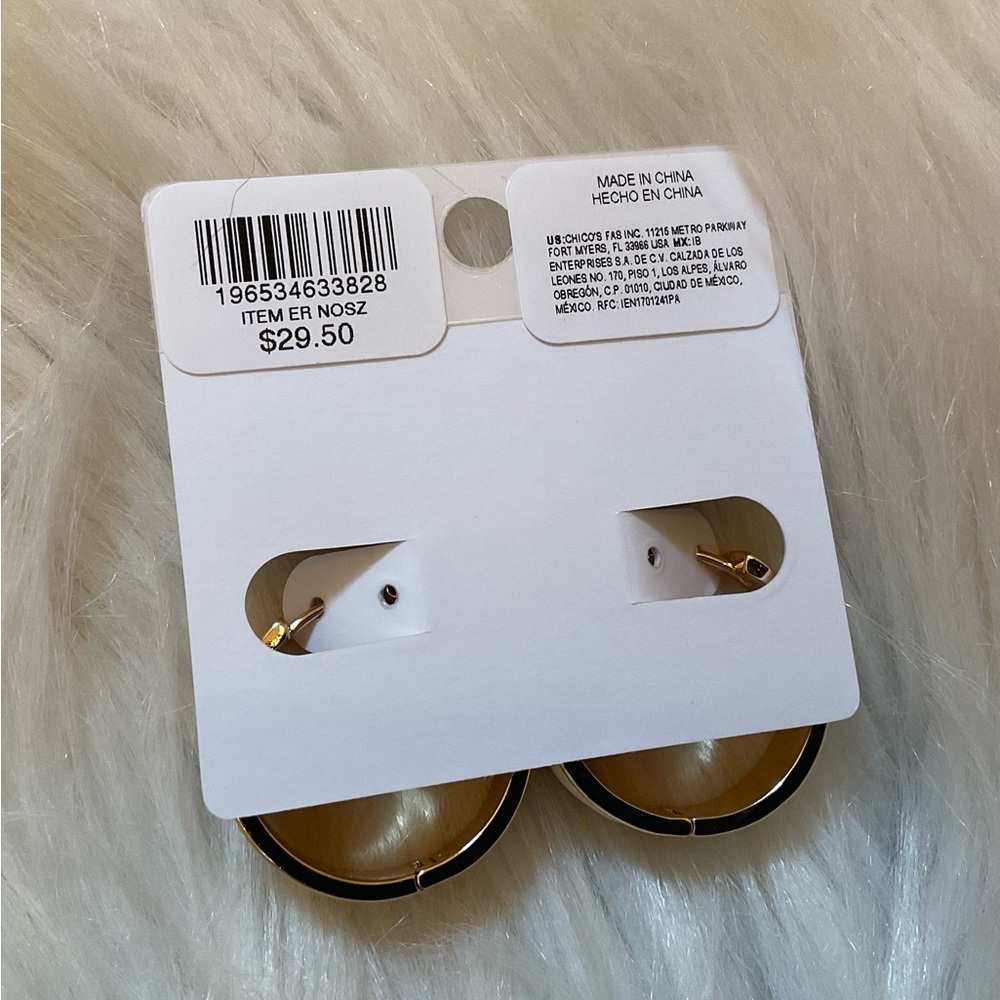 Chico’s No Droop Ecru CC Hoop Earrings - New on Card - Picture 8 of 8